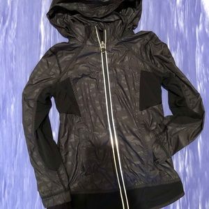 Lululemon/Ivivva Black Lined Jacket Girls Size 6